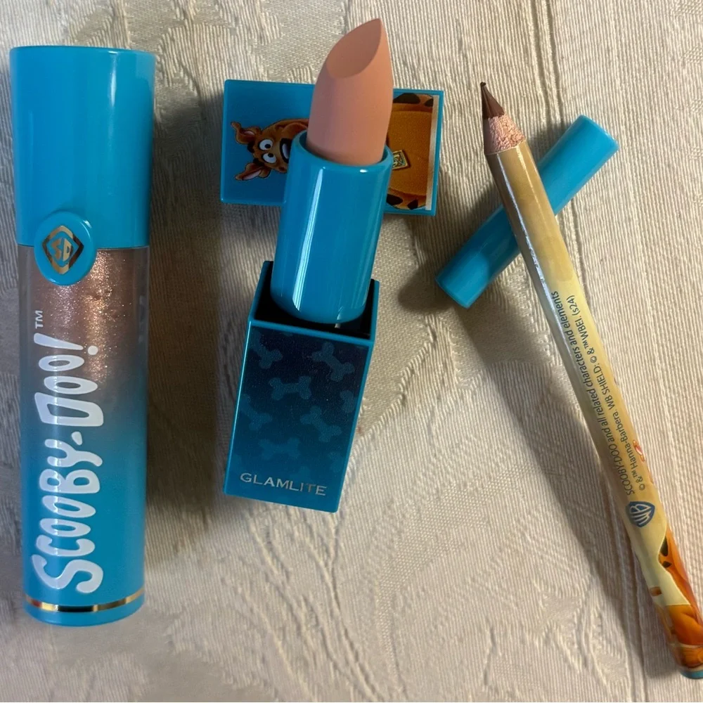 Glamlite x Scooby Doo Nude Lip Kit Lipstick Lipgloss Liner Set Trio BNIB